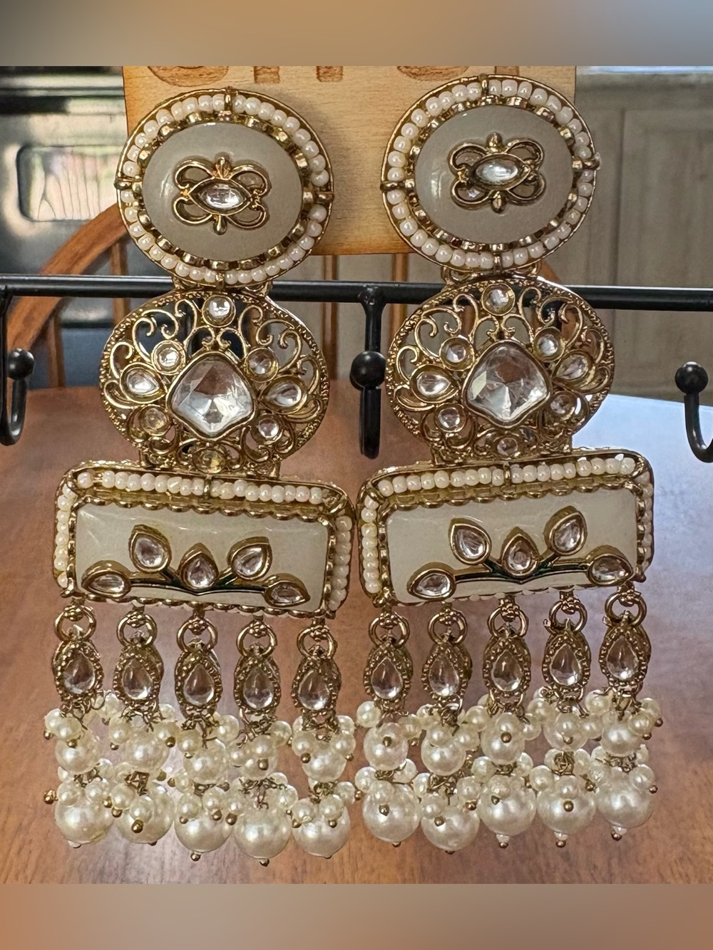 NWOT Handmade India Earring’s 23.